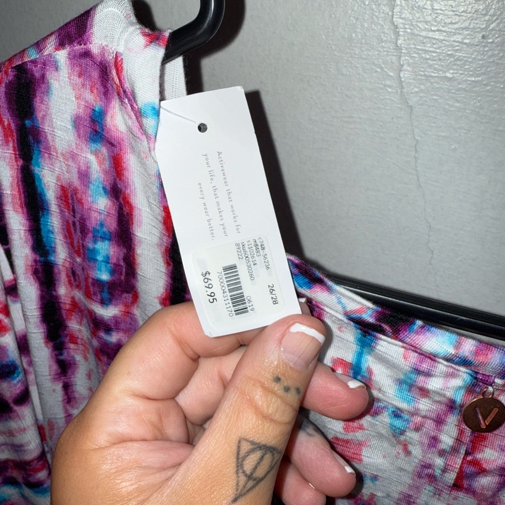 Women's Tie-Dye Dress - Livi Active - Picture 3 of 3